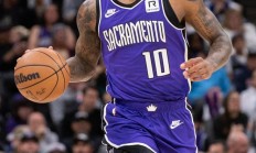 华体会竞技-关于「马刺击败魔术，德罗赞表现出色砍下25分」的信息