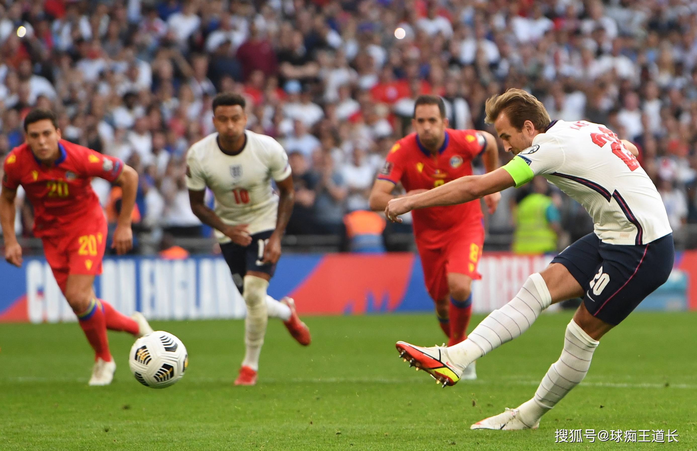 欧洲国家间的足球比拼火爆进行中的简单介绍 欧洲国家间的足球比拼火爆进行中的简单介绍