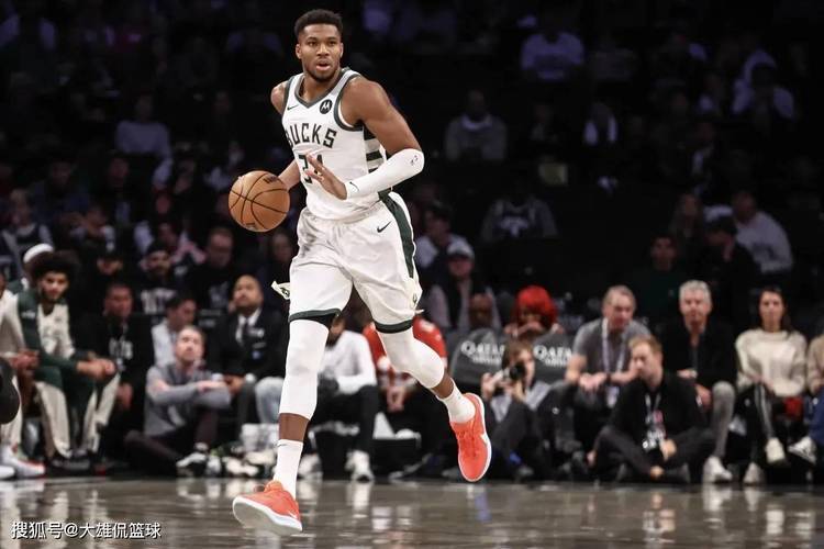 字母哥狂砍分,雄鹿夺得胜利 字母哥狂砍分,雄鹿夺得胜利