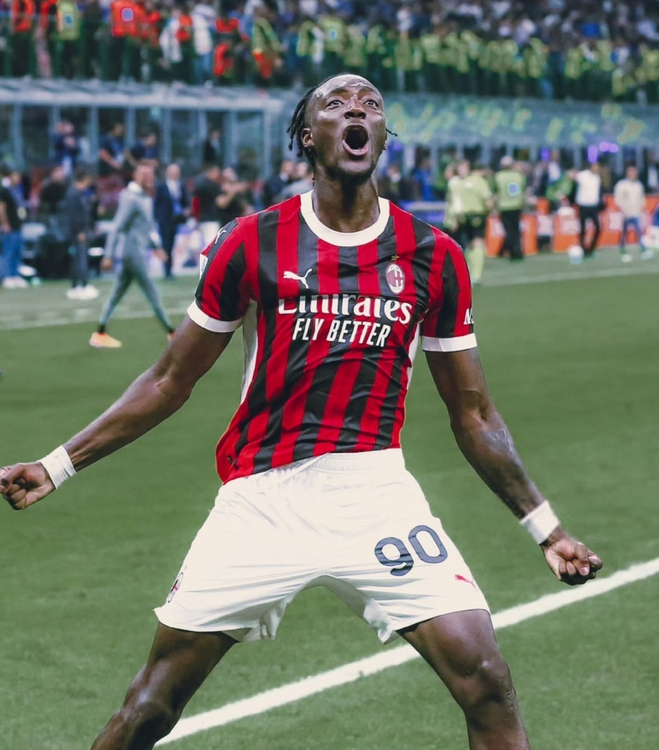 AC米兰后防线表现抢眼阻击对手攻势的简单介绍 AC米兰后防线表现抢眼阻击对手攻势的简单介绍