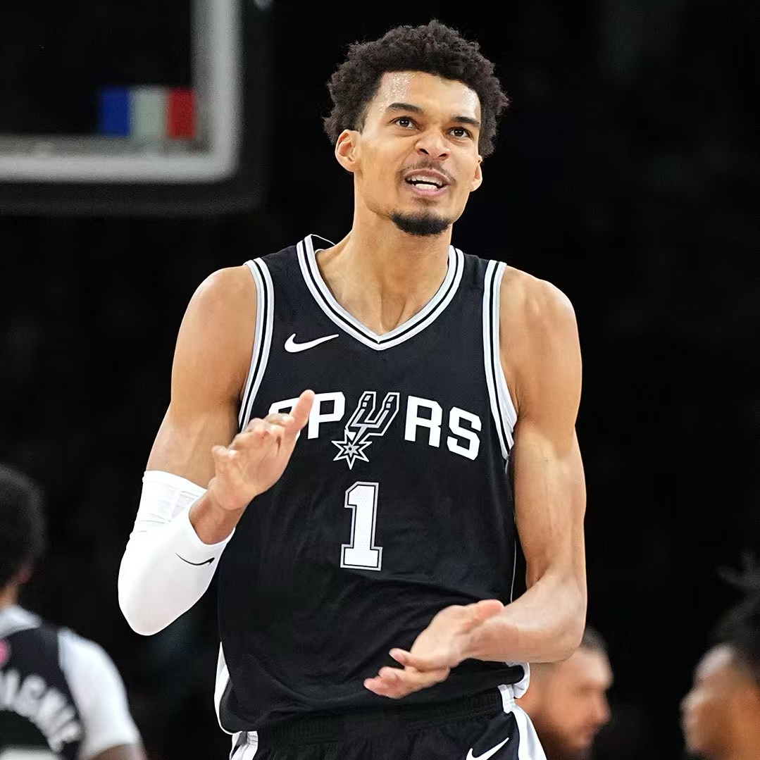 关于开拓者力克马刺，西部战绩逐步提升的信息