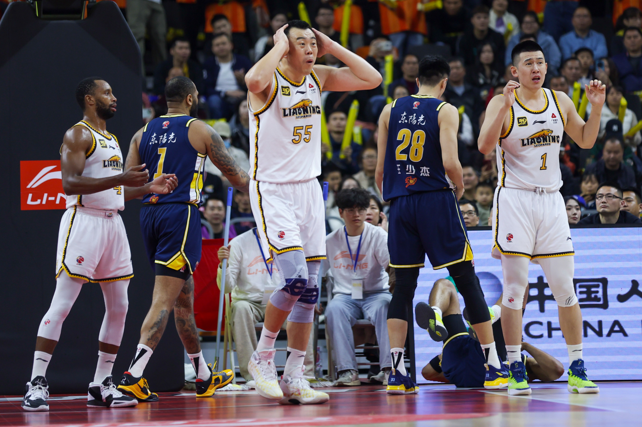 辽宁男篮再胜山东男篮，取得两连胜