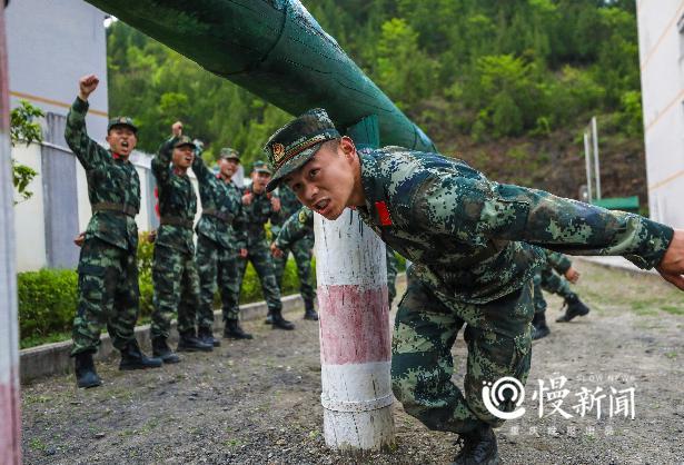 包含四川队战术调整成功，全队发挥如火如荼的词条